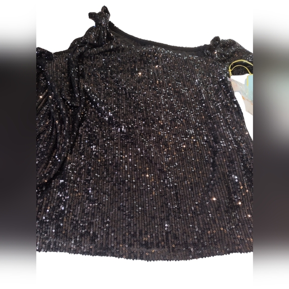 Cece Sequin blouse . Black , blue - Picture 6 of 16